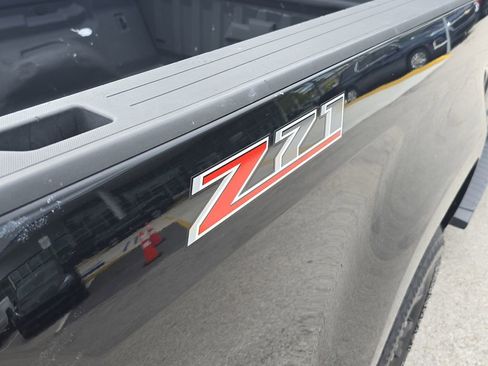 Used 2017 Chevrolet Colorado Z71 image 6