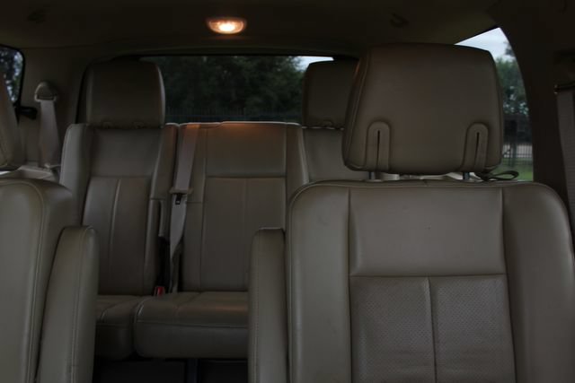 Used 2011 Ford Expedition XLT w/ 203A Rapid Spec Order Code AWD/4WD image 20