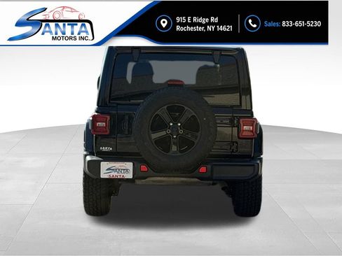 Used 2022 Jeep Wrangler Unlimited Sahara AWD/4WD image 16