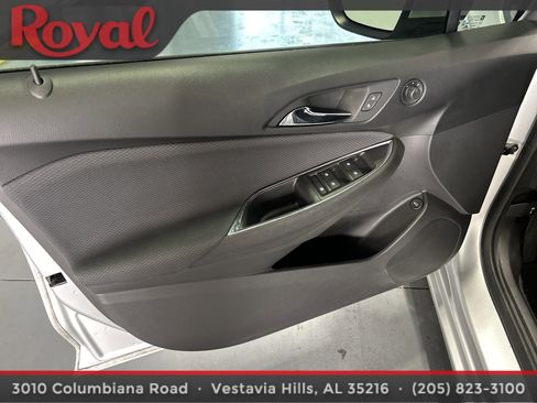 Used 2018 Chevrolet Cruze LS image 18