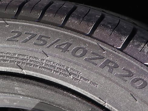 Used 2021 Dodge Challenger SRT Hellcat w/ Plus Package image 41