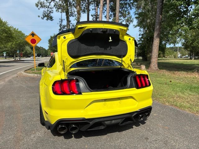 Used 2021 Ford Mustang Shelby GT500 w/ Technology Package RWD image 19