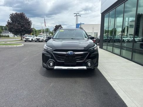 Used 2024 Subaru Outback Limited AWD/4WD image 7