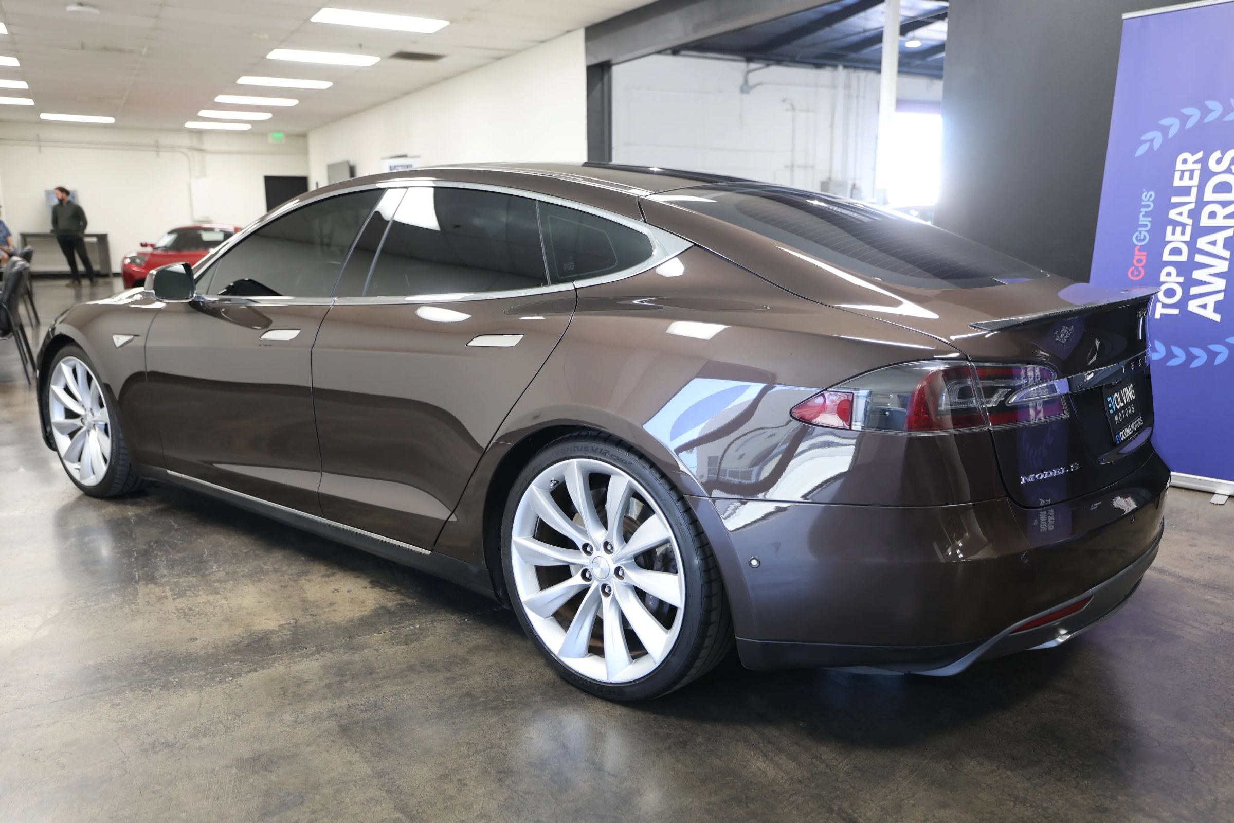 Used 2013 Tesla Model S Performance RWD image 11