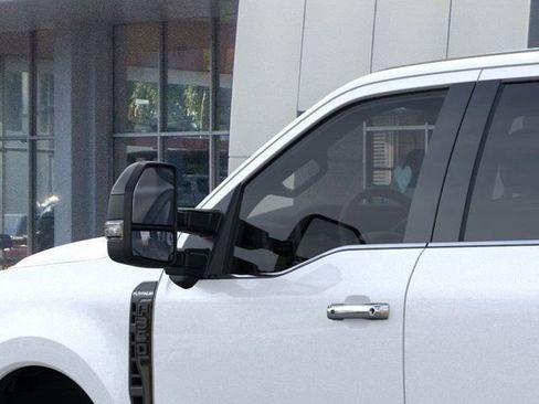 New 2025 Ford F350 Platinum w/ FX4 Off-Road Package image 20