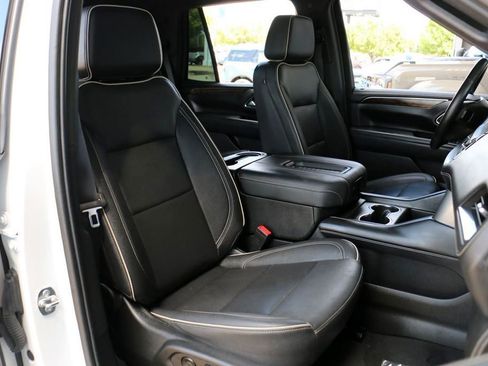 Used 2023 Chevrolet Tahoe Premier RWD image 38