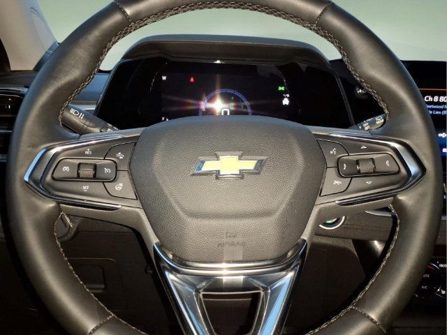 Used 2025 Chevrolet TrailBlazer LT w/ Convenience Package AWD/4WD image 24