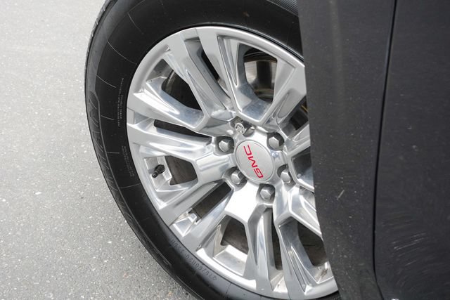 Used 2024 GMC Yukon XL Denali AWD/4WD image 13