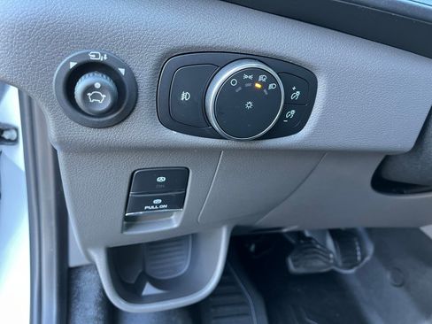 New 2026 Ford Transit 250 148 Medium Roof image 13