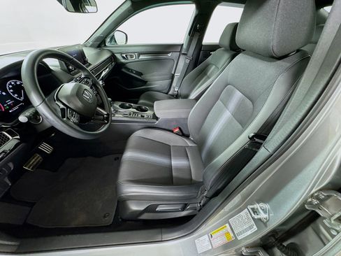 Used 2025 Honda Civic Sport image 18