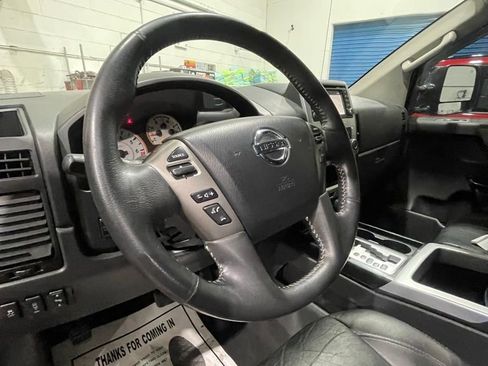 Used 2014 Nissan Titan PRO-4X w/ Pro-4x Luxury Package image 15