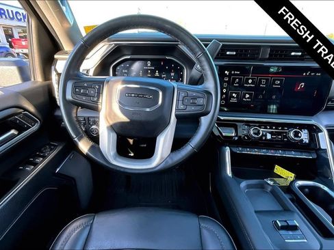 Used 2024 GMC Sierra 2500 Denali w/ Denali Reserve Package AWD/4WD image 11