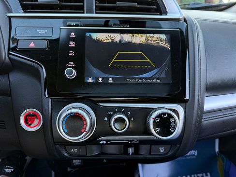 Used 2018 Honda Fit EX image 29