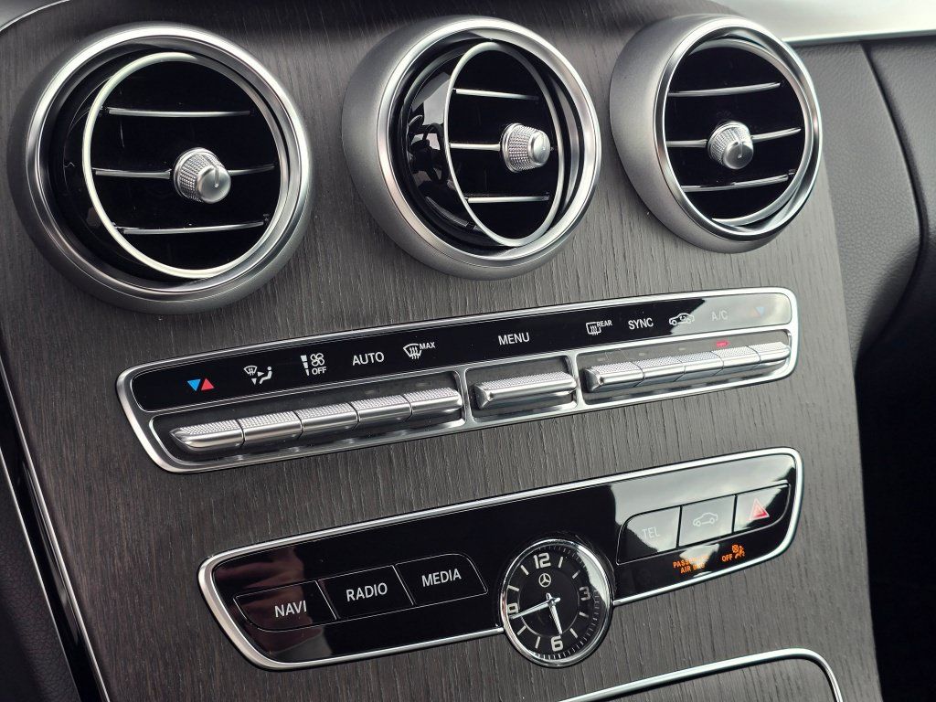 Used 2022 Mercedes-Benz C 300 Coupe image 15
