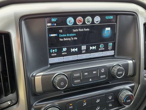Used 2019 Chevrolet Silverado 1500 LT RWD image 24