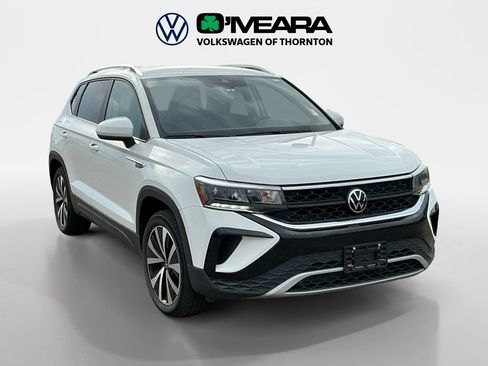 Used 2023 Volkswagen Taos SE AWD/4WD image 7