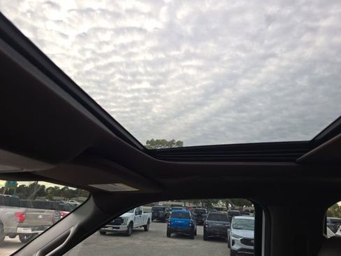 Used 2025 Ford F150 King Ranch w/ FX4 Off-Road Package image 14