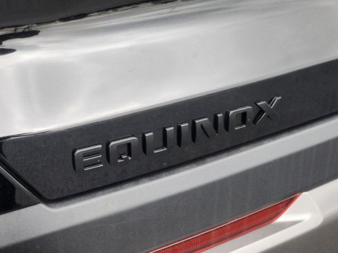 New 2026 Chevrolet Equinox ACTIV image 11