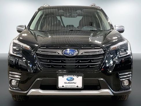 Used 2023 Subaru Forester Touring AWD/4WD image 2