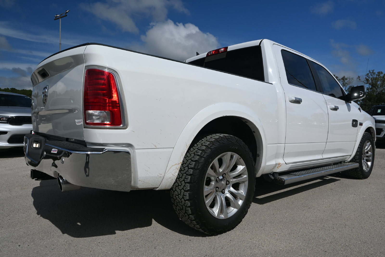 Used 2017 RAM 1500 Laramie Longhorn RWD image 2