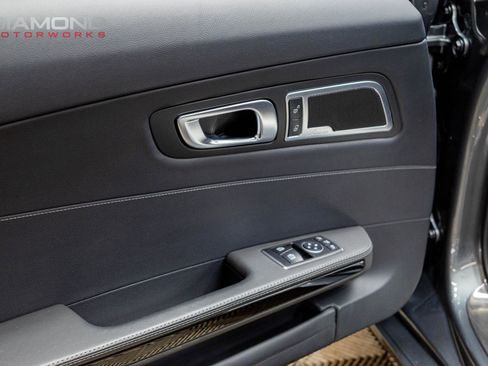 Used 2017 Mercedes-Benz AMG GT S image 63