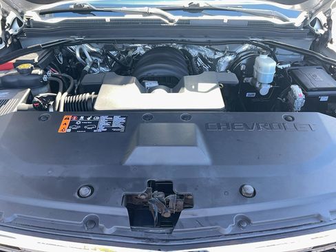 Used 2017 Chevrolet Tahoe LT image 28