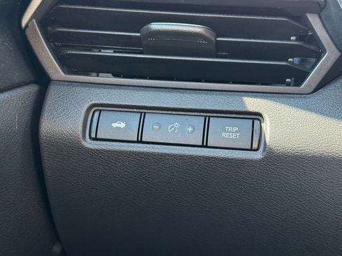 Used 2022 Nissan Altima 2.5 SR image 26