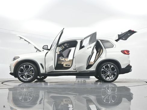 Used 2022 BMW X5 sDrive40i RWD image 46