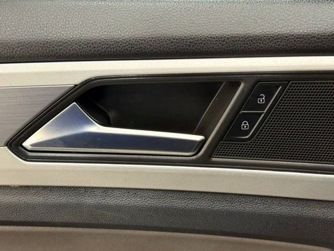 Used 2021 Volkswagen Atlas S image 29