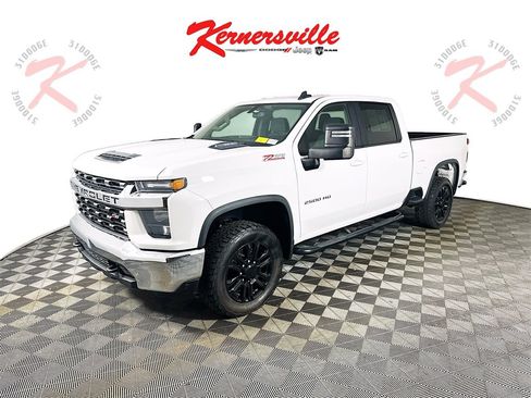 Used 2021 Chevrolet Silverado 2500 LT w/ Z71 Off-Road Package image 3