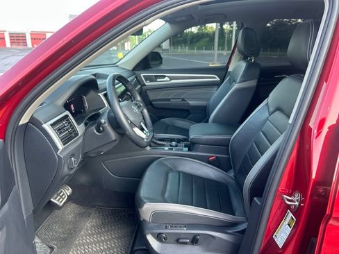 Used 2023 Volkswagen Atlas SEL Premium AWD/4WD image 10
