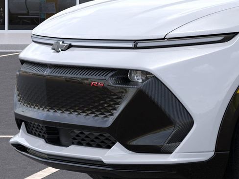 New 2026 Chevrolet Equinox EV RS image 13