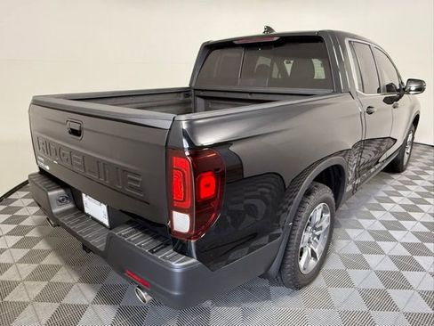 Used 2025 Honda Ridgeline RTL image 6