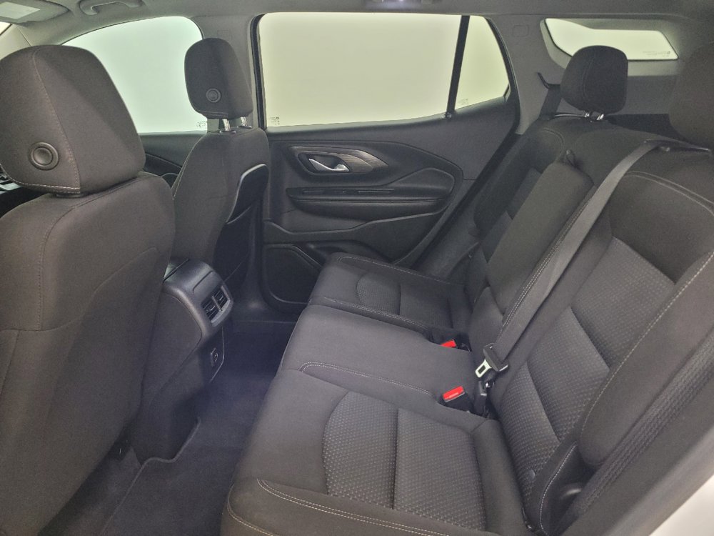 Used 2023 GMC Terrain SLE FWD image 18