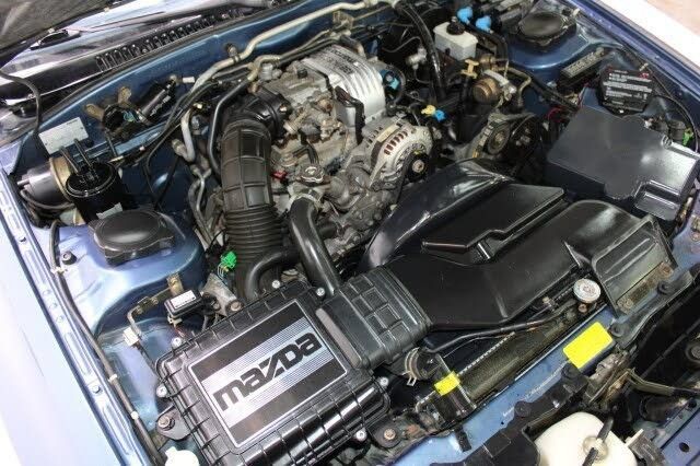 Used 1988 MAZDA RX-7 Convertible RWD image 64