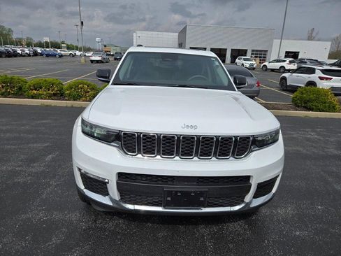 Used 2023 Jeep Grand Cherokee L Limited image 2