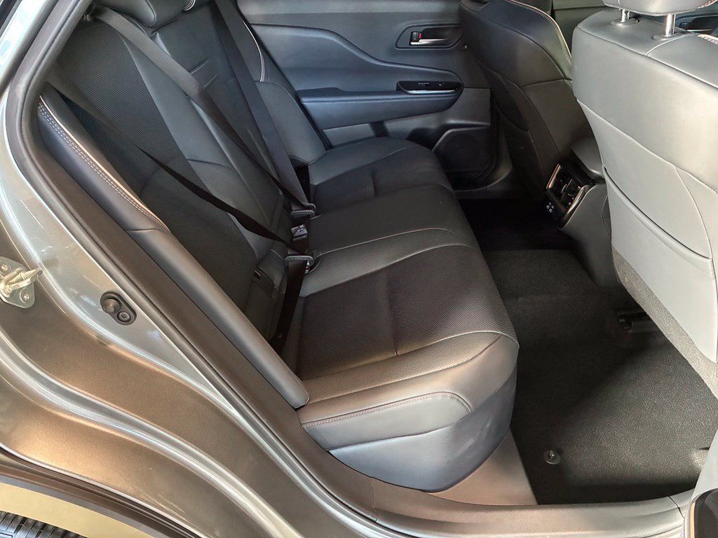 Used 2026 Toyota Crown AWD/4WD image 18