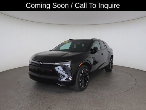 Used 2024 Chevrolet Equinox EV LT w/ LPO, Active Package FWD image 2