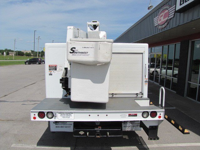 Used 2016 RAM 5500 Tradesman w/ Ambulance Prep Group RWD image 12