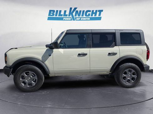 Used 2025 Ford Bronco Big Bend image 2
