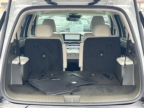 Used 2025 Hyundai Santa Fe Calligraphy image 42