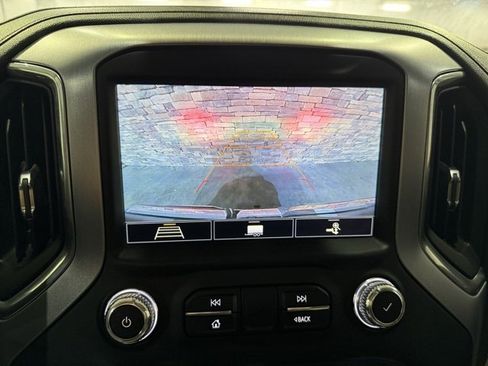 Used 2020 GMC Sierra 1500 SLT w/ SLT Premium Package image 9