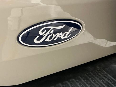 New 2026 Ford Bronco Badlands image 7