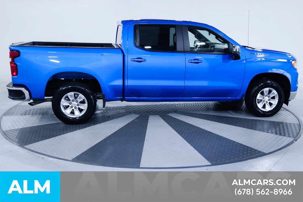 Used 2025 Chevrolet Silverado 1500 LT RWD image 11