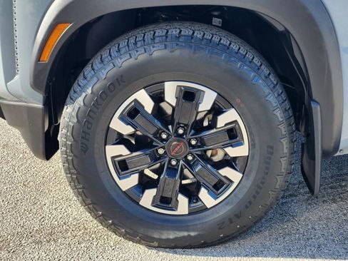 Certified 2023 Nissan Frontier Pro-X w/ Pro Convenience Package image 8