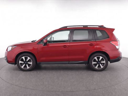 Used 2018 Subaru Forester 2.5i Limited AWD/4WD image 6