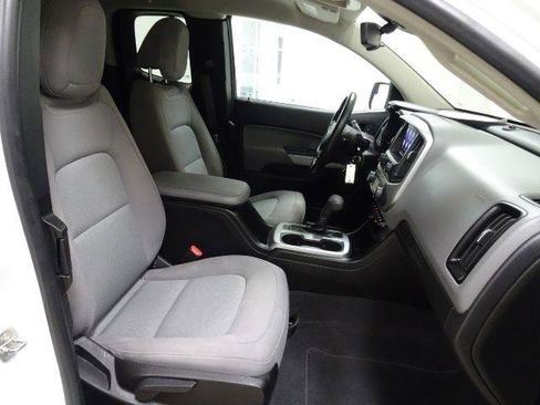 Used 2020 Chevrolet Colorado LT w/ Safety Package RWD image 44