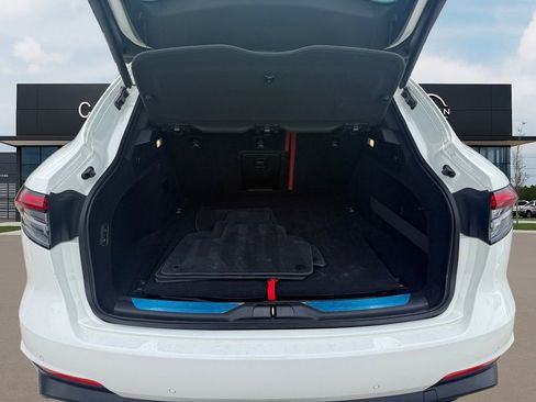 Used 2022 Maserati Levante Modena image 9