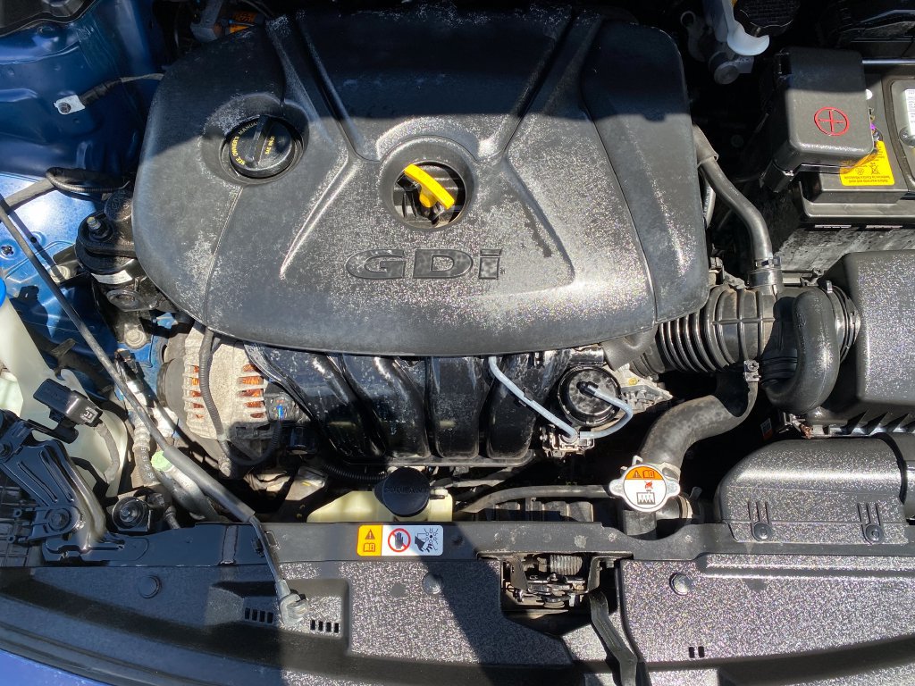 Used 2016 Hyundai Elantra GT FWD image 26