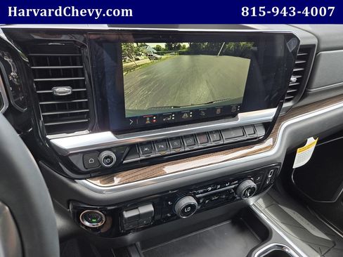 Certified 2026 Chevrolet Silverado 1500 LT Trail Boss w/ LT Trail Boss Premium Package AWD/4WD image 10